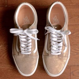 BNWT Metallic Pink Rose Gold Old Skool Vans 9